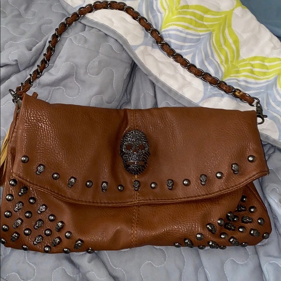 Skull detailed brown purse - Picture 2 of 7